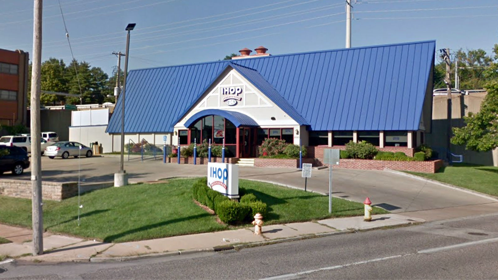 IHOP restaurant in Clayton